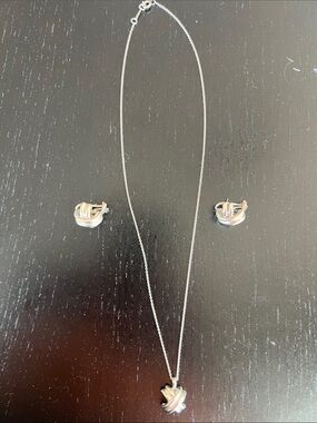 Tiffany & Co. Two-Tone Knot Necklace with Matching Studs